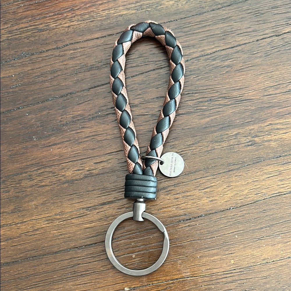 Bottega Veneta Black and Brown Braided Leather Intreccio Key Ring